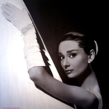 Картина под названием "Audrey Hepburn - 'G…" - Sol Hayo, Подлинное произведение искусства, Масло