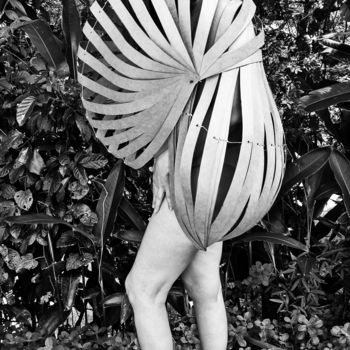 Escultura intitulada ""Allium"" por Sonia Burgareli, Obras de arte originais