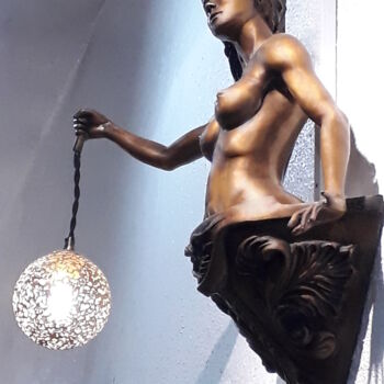 Sculptuur getiteld "Fiat Lux" door Sonja Smeyers, Origineel Kunstwerk, Bronzen