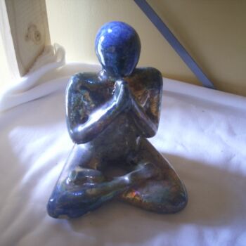 Escultura intitulada "boudha" por Sophie Jeanneau, Obras de arte originais, Terracota