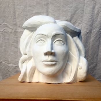 Sculpture titled "Françoise Gilot" by Sophie Laurent Lazinier, Original Artwork, Clay