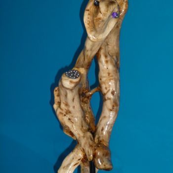 Sculpture intitulée "mi-ange-mi-demon.sc…" par Sou, Œuvre d'art originale, Bois