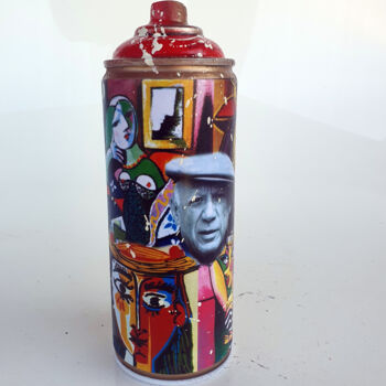 Sculpture titled "SPACO Bombe Picasso…" by Spaco, Original Artwork, Spray paint