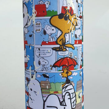 Escultura intitulada "SPACO Bombe Snoopy…" por Spaco, Obras de arte originais, Tinta spray