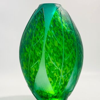 Sculpture intitulée "Green leaves" par Stefan Dziadosz, Œuvre d'art originale, Verre