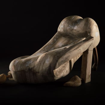 Sculpture titled "sphynx" by Stefan Neacsu, Original Artwork, Wood