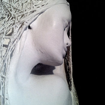 Скульптура под названием "Crisalide1" - Stefania Sergi, Подлинное произведение искусства