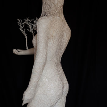 Скульптура под названием "Incantos" - Stefania Sergi, Подлинное произведение искусства, Металлы