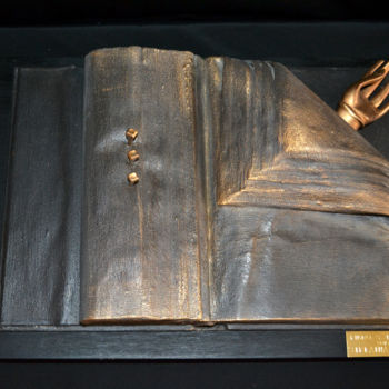 Sculpture intitulée "Libro Spiegato" par Stefania Sergi, Œuvre d'art originale