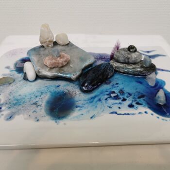 Sculpture intitulée "Mon monde en eau" par Steffy, Œuvre d'art originale, Résine