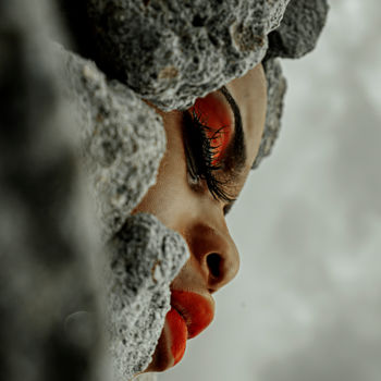 Photography titled "Strength Of a Woman" by Stephen Idibie, Original Artwork, Non Manipulated Photography
