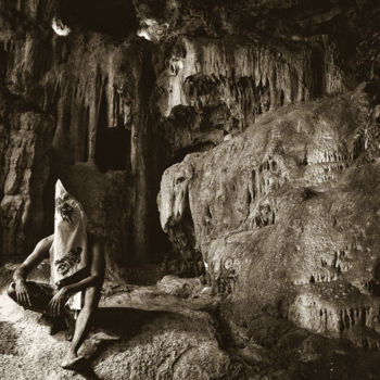 Photography titled "Chaman des grottes…" by Steve Drevet, Original Artwork, Digital Photography
