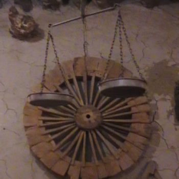 Photographie intitulée "wheel-and-balance-J…" par Suleiman, Œuvre d'art originale
