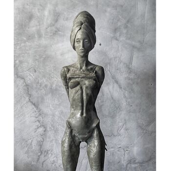 Sculpture titled "Полотенце" by Anatolii Sulimov, Original Artwork, Bronze