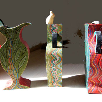 Sculptuur getiteld "Vases in Her Home,…" door Lina Stern, Origineel Kunstwerk, Hout