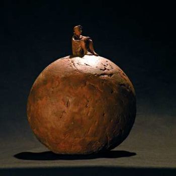 Sculpture titled "INDIEN SUR SPHERE" by Nathalie Sury, Original Artwork