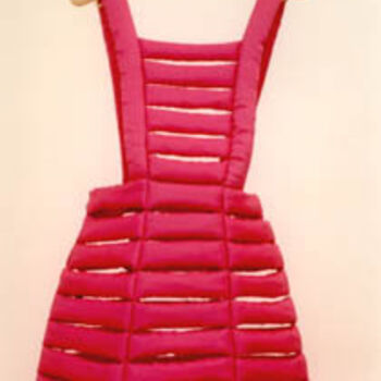 Γλυπτική με τίτλο "Barbie's Dress" από Susana Ribeiro, Αυθεντικά έργα τέχνης