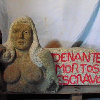 Scultura intitolato "Denantes Mortos que…" da Susoescultordapedra, Opera d'arte originale, Pietra