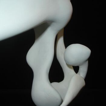 Skulptur mit dem Titel "11.jpg" von Suzi Carvalho, Original-Kunstwerk