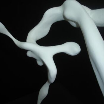 Skulptur mit dem Titel "qqq.jpg" von Suzi Carvalho, Original-Kunstwerk