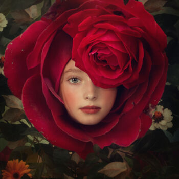 Fotografia intitolato "Blooming" da Svetlana Melik-Nubarova, Opera d'arte originale, Fotografia manipolata