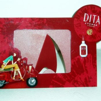 Digitale Kunst mit dem Titel "Dita Picture Frame" von Ishen Design, Original-Kunstwerk