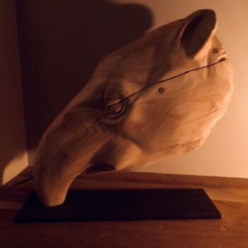 Skulptur mit dem Titel "Tapir" von Sylvain Bossut, Original-Kunstwerk, Holz