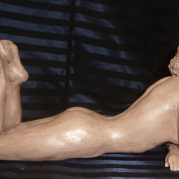 Sculpture titled "J'aime ce moment1." by Sylvie Bourély (SB), Original Artwork, Terra cotta