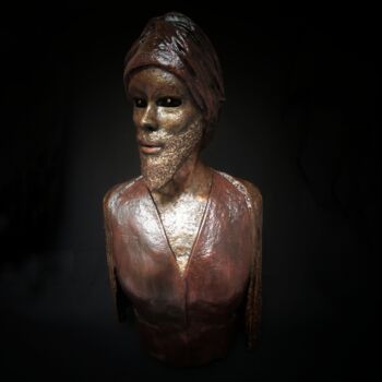 Sculptuur getiteld "Mahala" door Sylvie Bublex, Origineel Kunstwerk, Papier maché