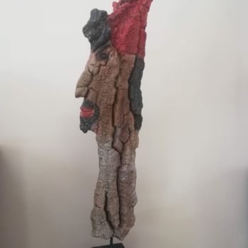 Скульптура под названием "L'homme au chapeau" - Sylvie Cappeau, Подлинное произведение искусства, Дерево