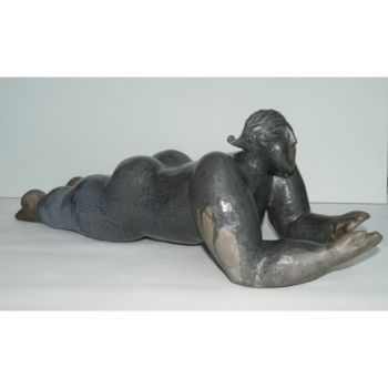 Scultura intitolato "BAIGNEUSE" da Sylviehebrard, Opera d'arte originale, Ceramica