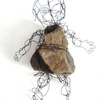 Sculpture intitulée "L'enfance ne doit j…" par Sylvie Tisserand, Œuvre d'art originale, Pierre