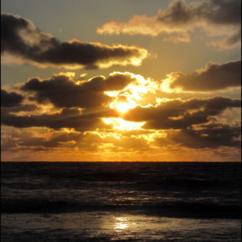 Fotografia intitolato "last rays of sunshi…" da Tom Schrijver, Opera d'arte originale, Fotografia digitale