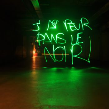 Fotografia intitolato "J'AI PEUR DANS LE N…" da Baf C, Opera d'arte originale
