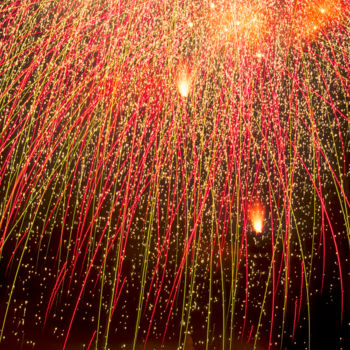 Фотография под названием "Fireworks over Jeru…" - Tal Paz-Fridman, Подлинное произведение искусства, Пленочная фотография