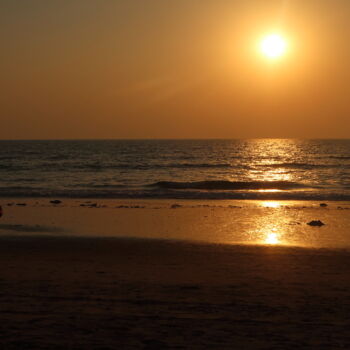 Fotografía titulada "Staring at the Suns…" por Tati Roliveira, Obra de arte original, Fotografía no manipulada