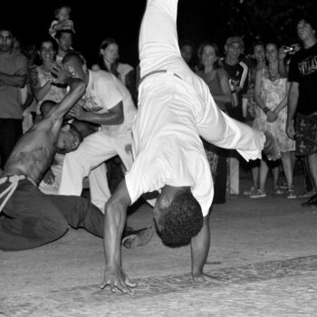 Fotografia intitolato "Capoeira 3" da Tati Roliveira, Opera d'arte originale, Fotografia non manipolata