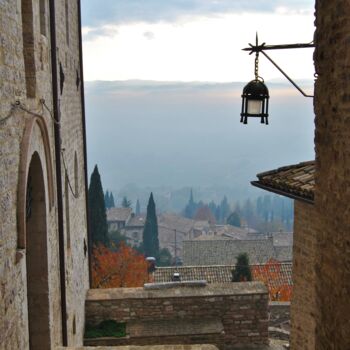 Фотография под названием "Assisi's Alleys 2" - Tati Roliveira, Подлинное произведение искусства, Не манипулируемая фотография
