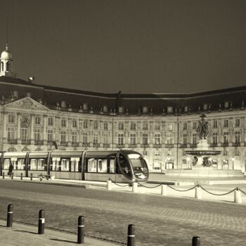 Fotografie mit dem Titel "Place de la Bourse…" von Tc.Photographie, Original-Kunstwerk, Digitale Fotografie