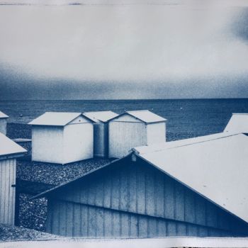 Photographie intitulée "Cyanotype / Cabanon…" par Thomas Reveau, Œuvre d'art originale, Photographie argentique