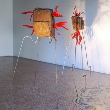Sculpture intitulée "War of Worlds" par Telmo Mota, Œuvre d'art originale, Techniques mixtes