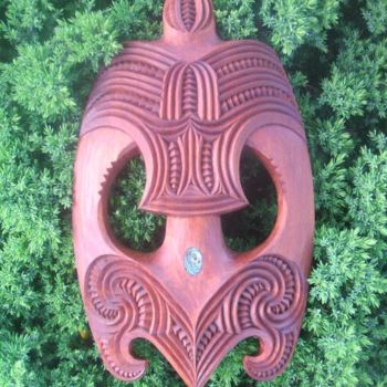 Skulptur mit dem Titel "Maui" von Teraimana Tahiata, Original-Kunstwerk
