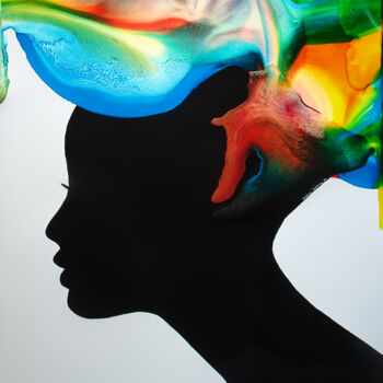 Pittura intitolato "Rapariga do cabelo…" da Teresa Martins, Opera d'arte originale, Pittura di vetro colorato