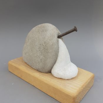 Rzeźba zatytułowany „Galet percé” autorstwa Jean-Pierre Thaurenne, Oryginalna praca, Kamień