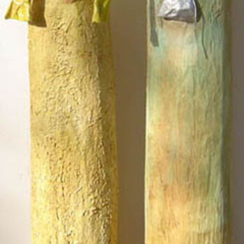 Sculpture intitulée "femmes totem" par Thérèse Brandeau, Œuvre d'art originale, Papier