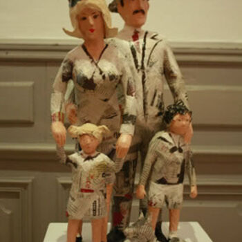 Sculpture titled "famille" by Thérèse Brandeau, Original Artwork