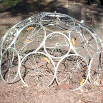 Design mit dem Titel "bike dome" von Gifts From The House Of Whimsy, Original-Kunstwerk, Objekte