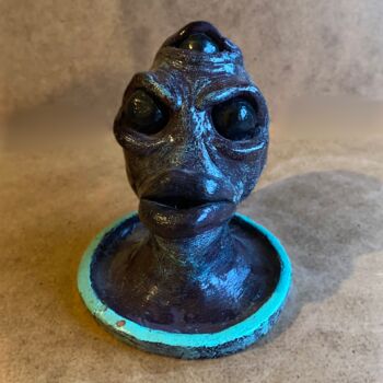 Скульптура под названием "Alien" - Thenoktart, Подлинное произведение искусства, Глина