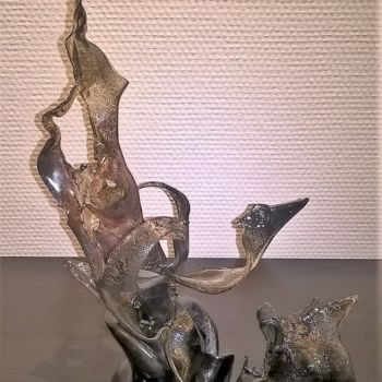 Skulptur mit dem Titel "wp-20171002-07-45-2…" von Thierry Fromenteau, Original-Kunstwerk, Kunststoff