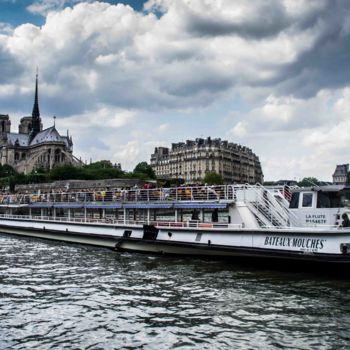 Fotografia intitulada "Bateau-mouche-1.jpg" por Thierry Magliulo (Th.Mag), Obras de arte originais